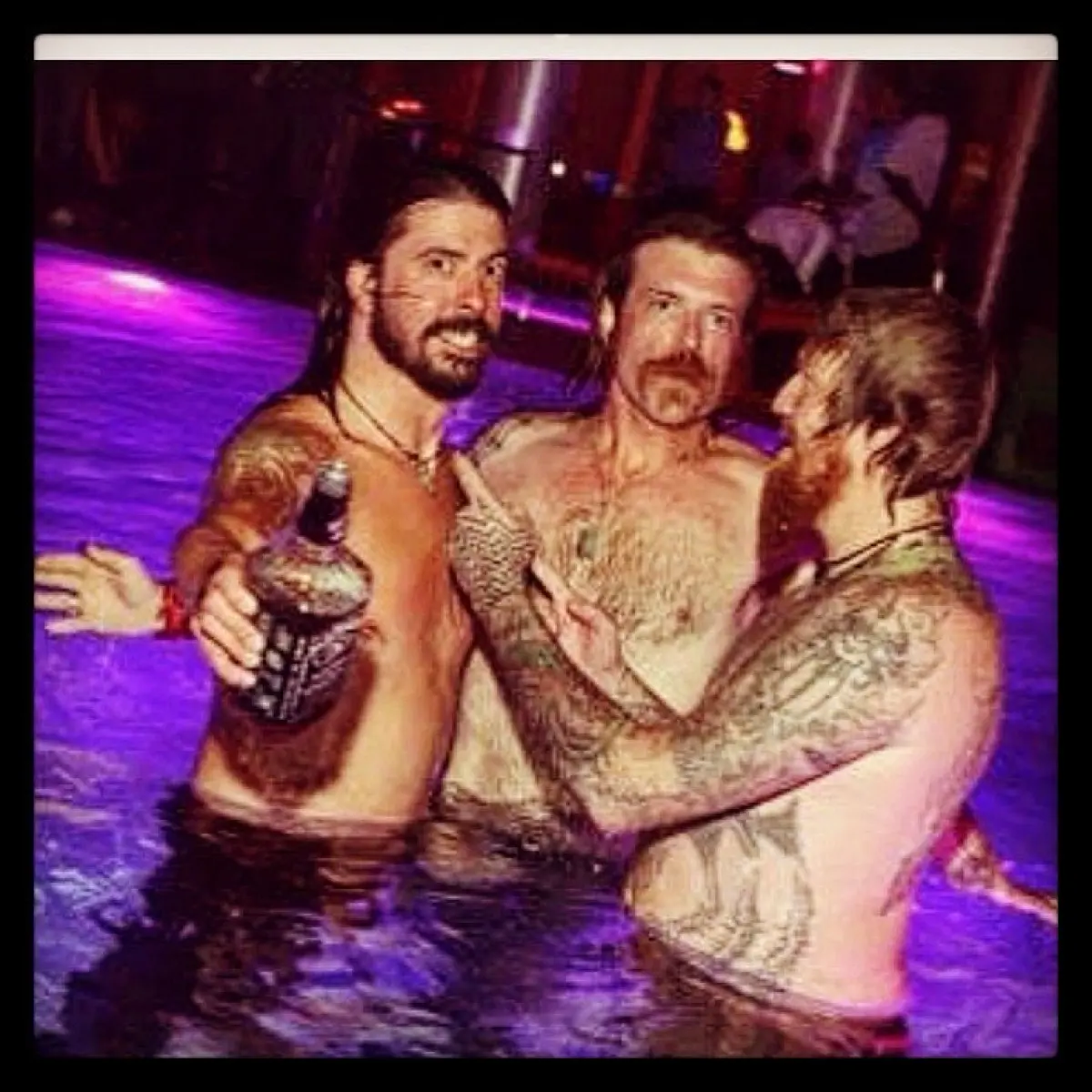 Jesse Hughes Recalls 2007 VMA With Grohl & Hinds Blast from awards night shows the Eagles of Death Metal leader posing beside rock royalty.