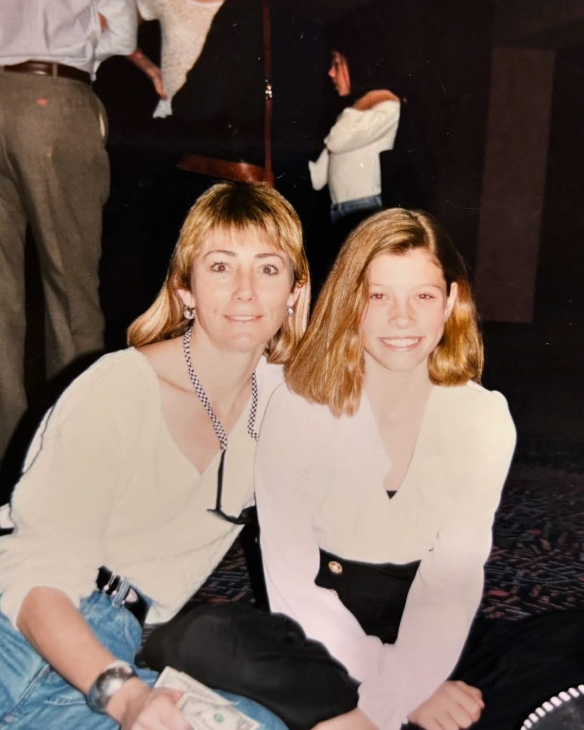Jessica Biel Honors Her Mother On Mother’s Day Iconic star Jessica Biel honors her cherished mother with heartfelt words & enduring love!