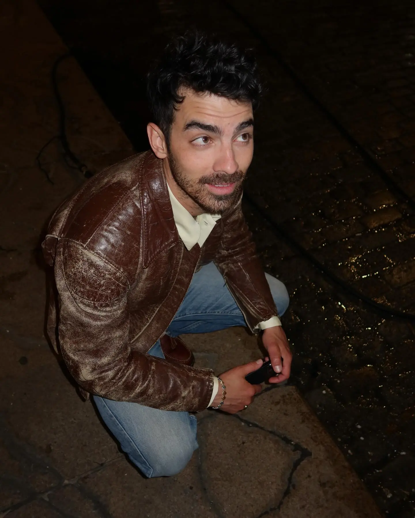 Joe Jonas Unveils Heart By Heart BTS