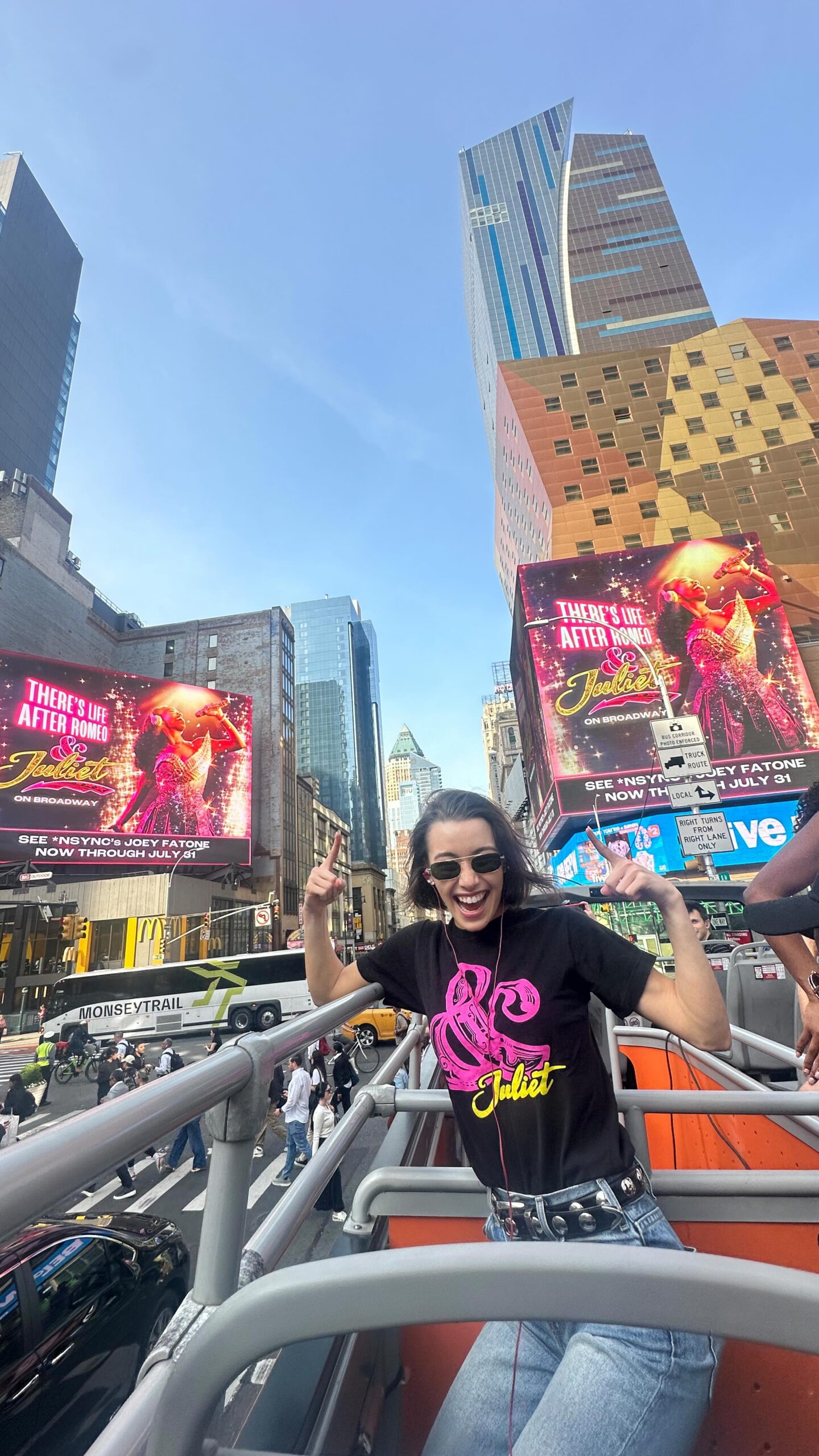 Joey Fatone Lights Up Broadway With & Juliet Return Celebrity Joey Fatone brings renewed energy to the Broadway stage in a fun week kickoff.
