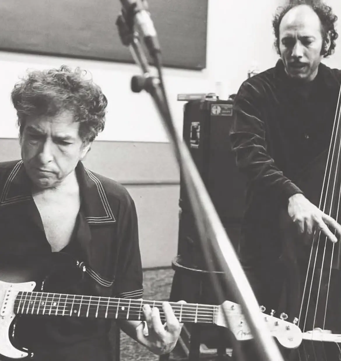 John Fugelsang Honors Bob Dylan’s Longtime Bassist Tony Garnier