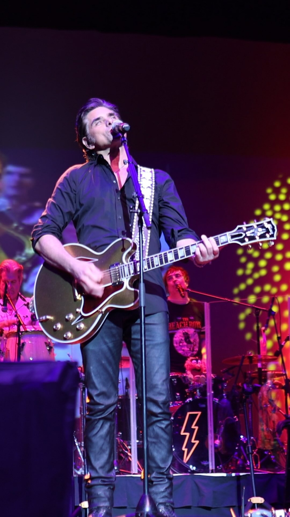 John Stamos Joins The Beach Boys For Festival Performance The musician unites with The Beach Boys at Redondo Beach Festival, delivering stage magic!