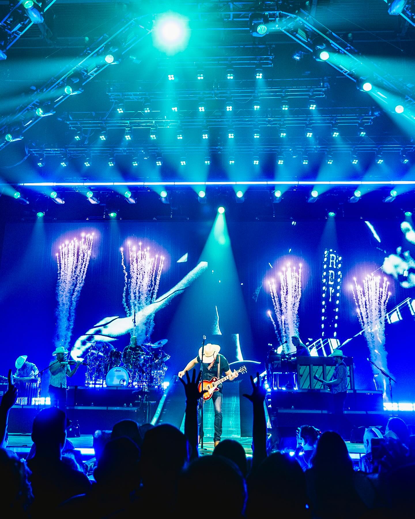 Jon Pardi's Sold-Out Shows Ignite Albuquerque Night