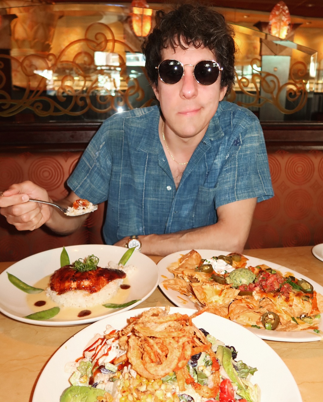 Jonathan Kite's Cheesecake Factory BTS