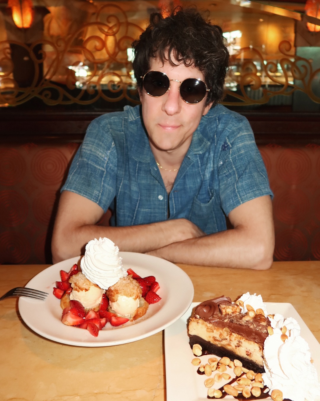 Jonathan Kite's Cheesecake Factory BTS