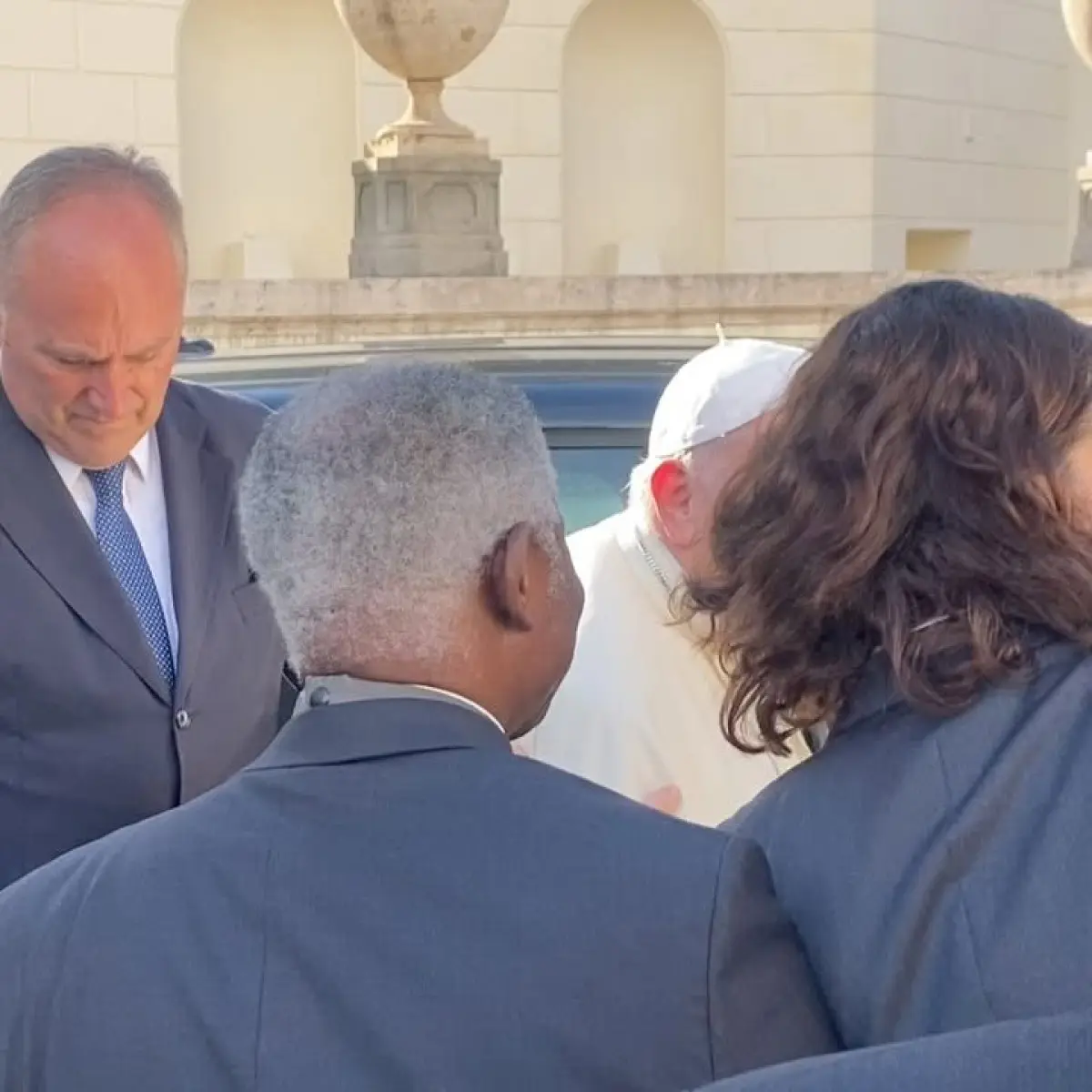 Jonathan Roumie Reflects On Pope Francis Meeting Spiritual meeting with Pope Francis and a unique art moment captured by Jonathan Roumie.