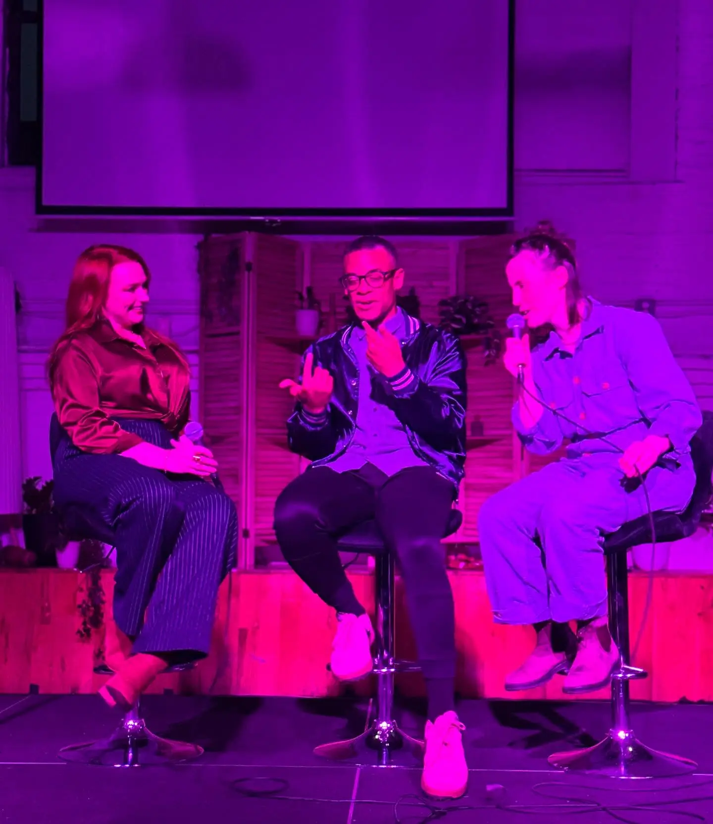 Jordan Carlos’ Humpd Comedy Teaches On-Screen Intimacy Pro Amy Northup leads a demo decoding Hollywood closeness scenes for audiences
