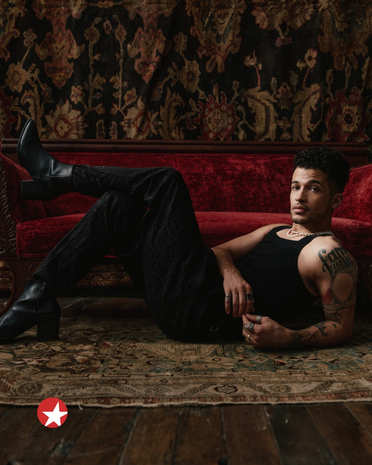 Jordan Fisher Shines In Moulin Rouge Performance Captivating onstage emotion meets heartfelt family values in a dazzling stage spectacle.!!