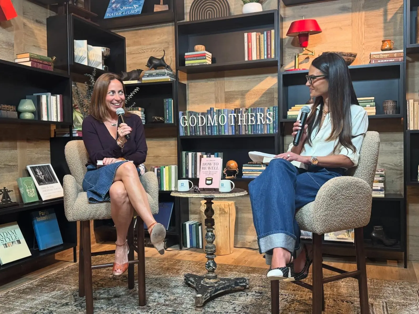 Jordana Brewster Soaks Up NYC Book Talk by Amy LaRocca Actress attends an author event at Godmothers, then shares urban snapshots from her week!!