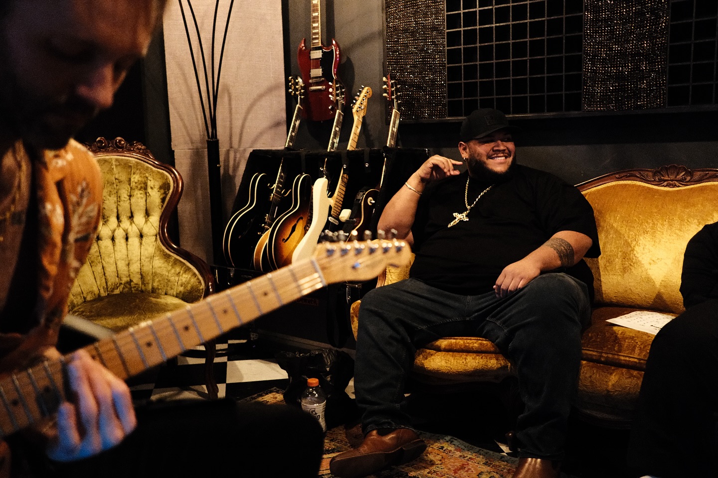 Josh Tatofi Heads To Nashville For New Music Venture