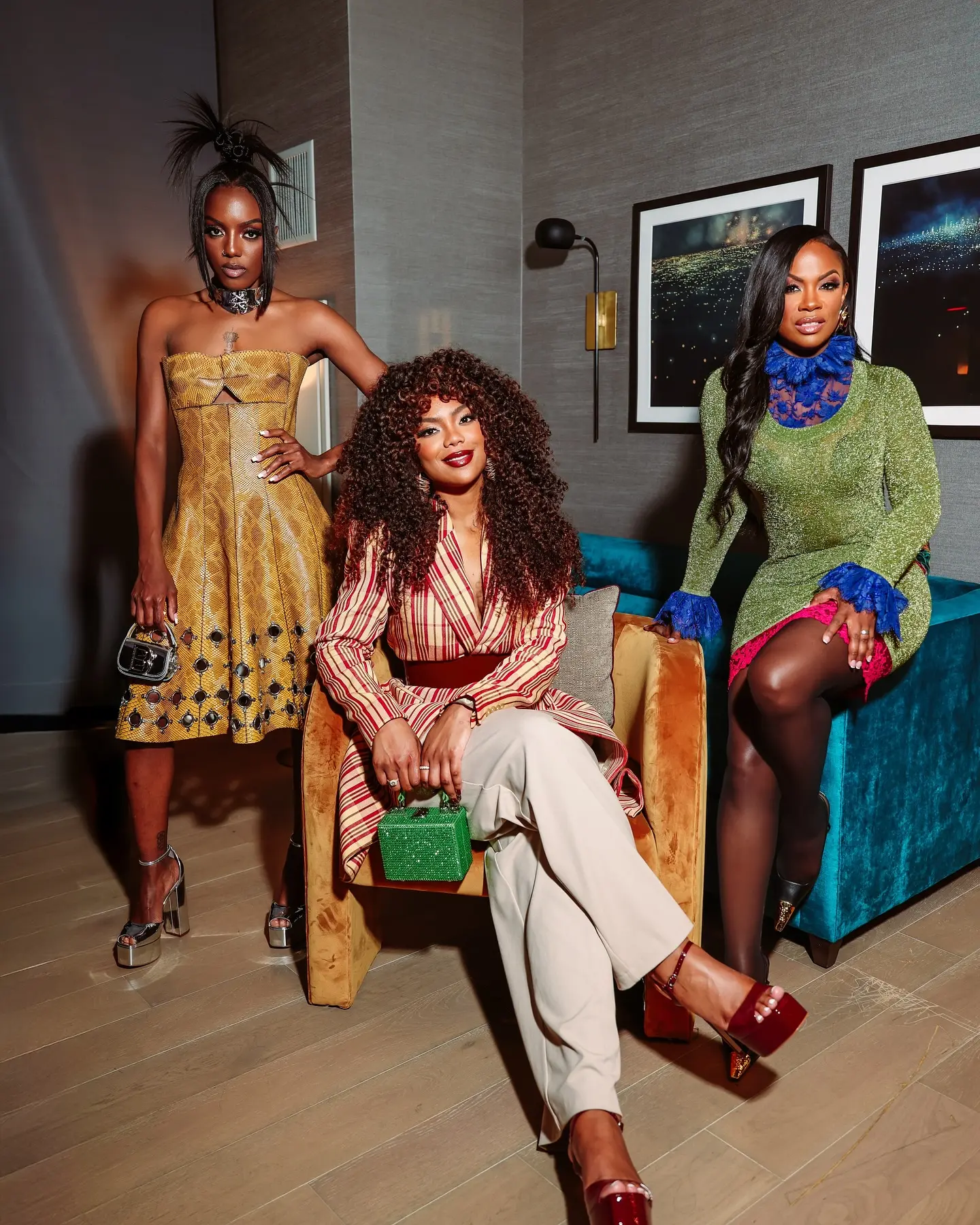 Celebrating a private family moment with chic style in a lively, after party setting. Wow!
