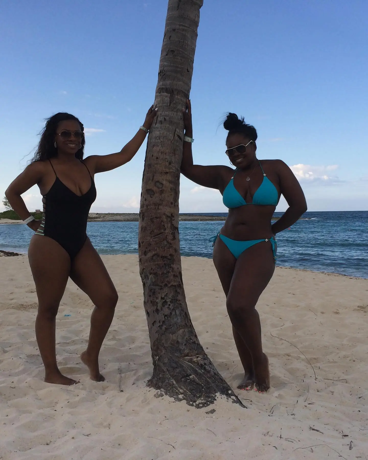 Kandi Celebrates Sister Tobey's Birthday