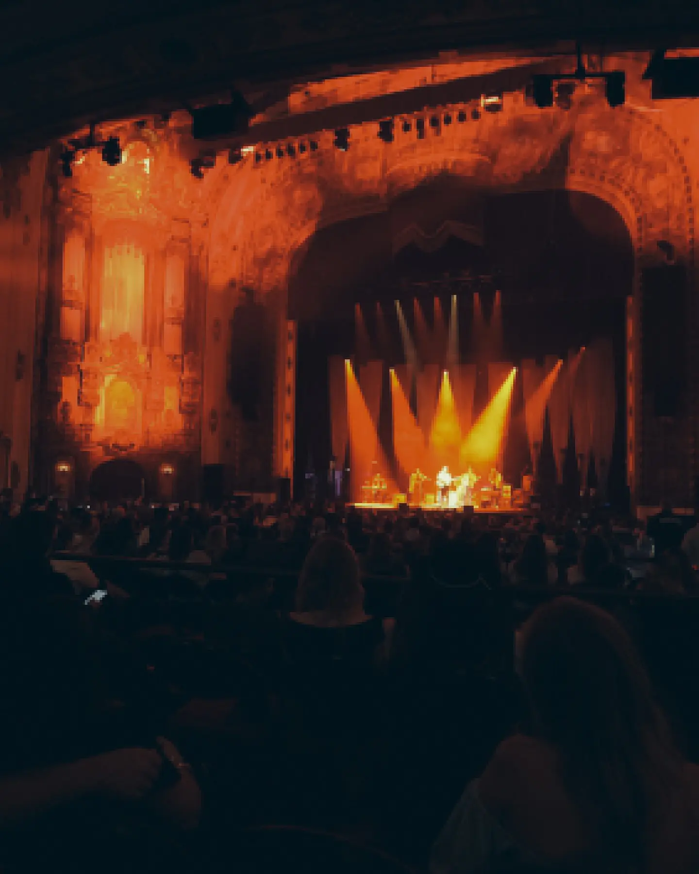 Kashus Culpepper Shines in Kansas City with Leon Bridges