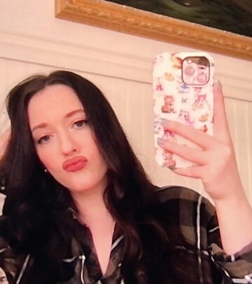Kat Dennings Quirky Call-To-Action Captured On Instagram