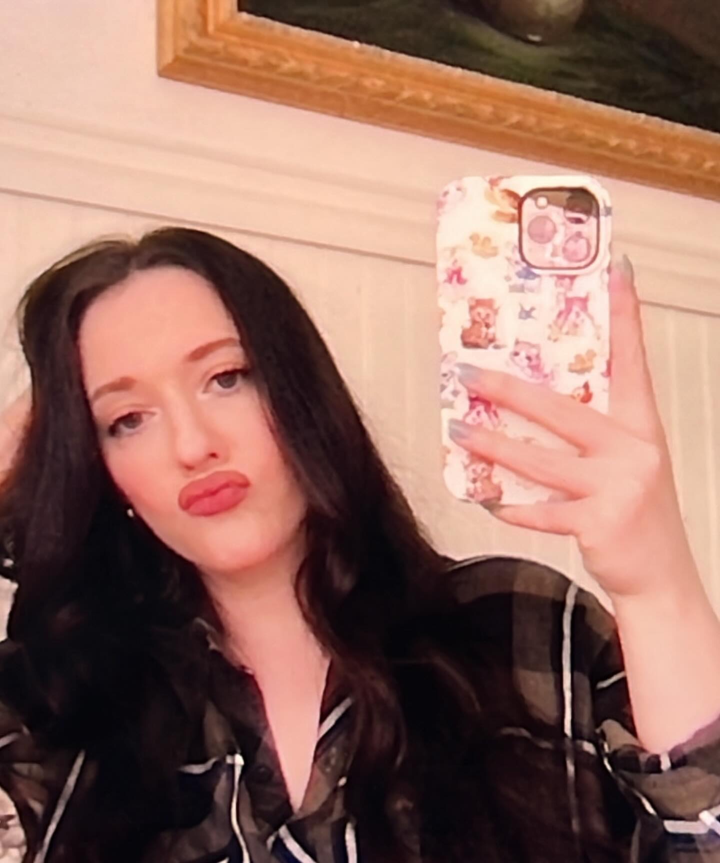 Kat Dennings Quirky Call-To-Action Captured On Instagram Kat Dennings sends a playful call-to-action via a quirky phone moment on social media.!!