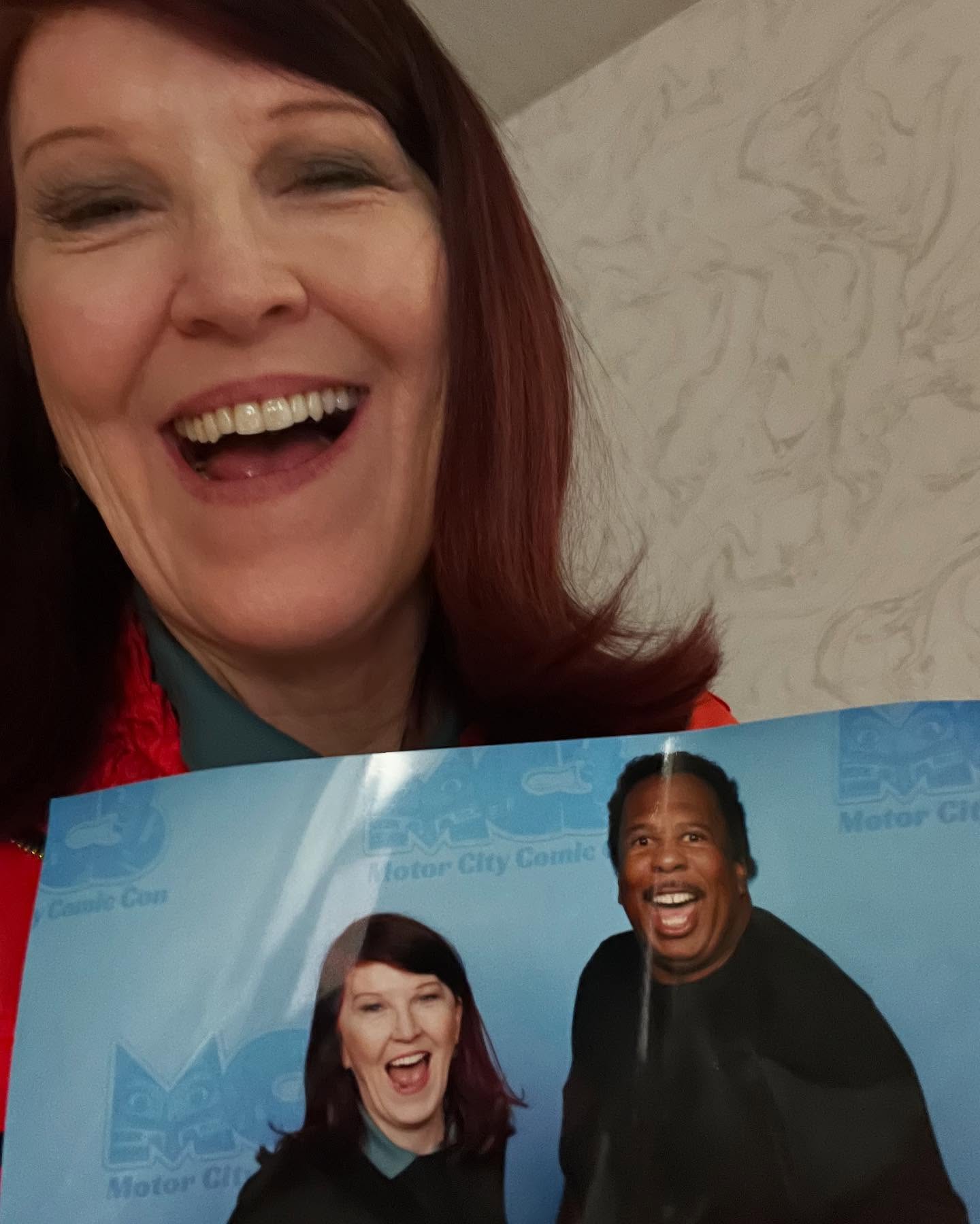 Kate Flannery Thanks Detroit Comic Con Fans Celebrated actress Kate Flannery expresses heartfelt gratitude to fans at comic event -OK