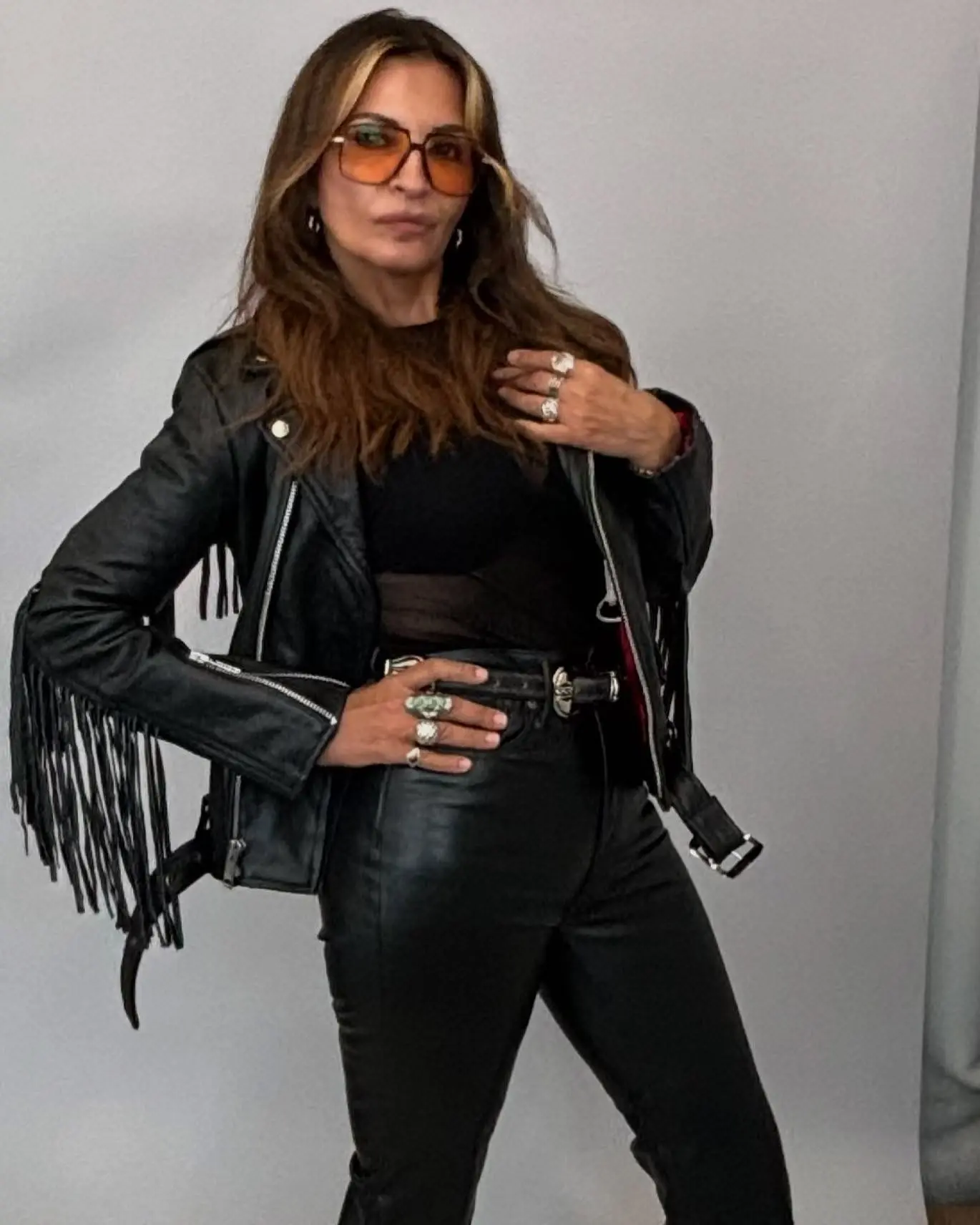 Acclaimed actress charms audiences with a spontaneous visit on Pokerface show live tonight