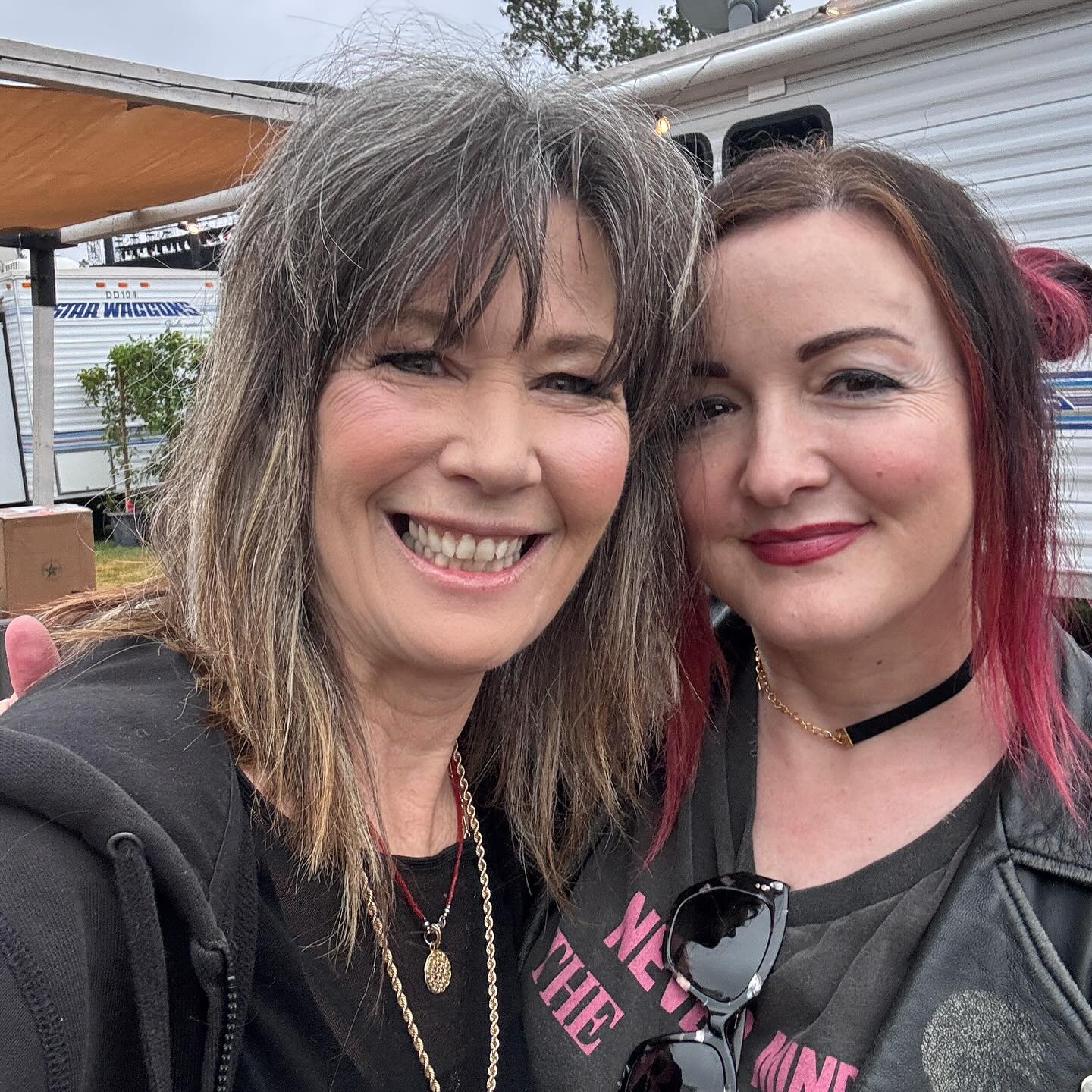 Kathy Valentine Shines In Gold At Cruel World Fest