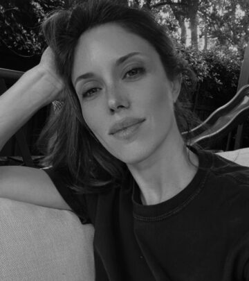 Kayla Ewell’s Summer Anticipation: A Casual Look