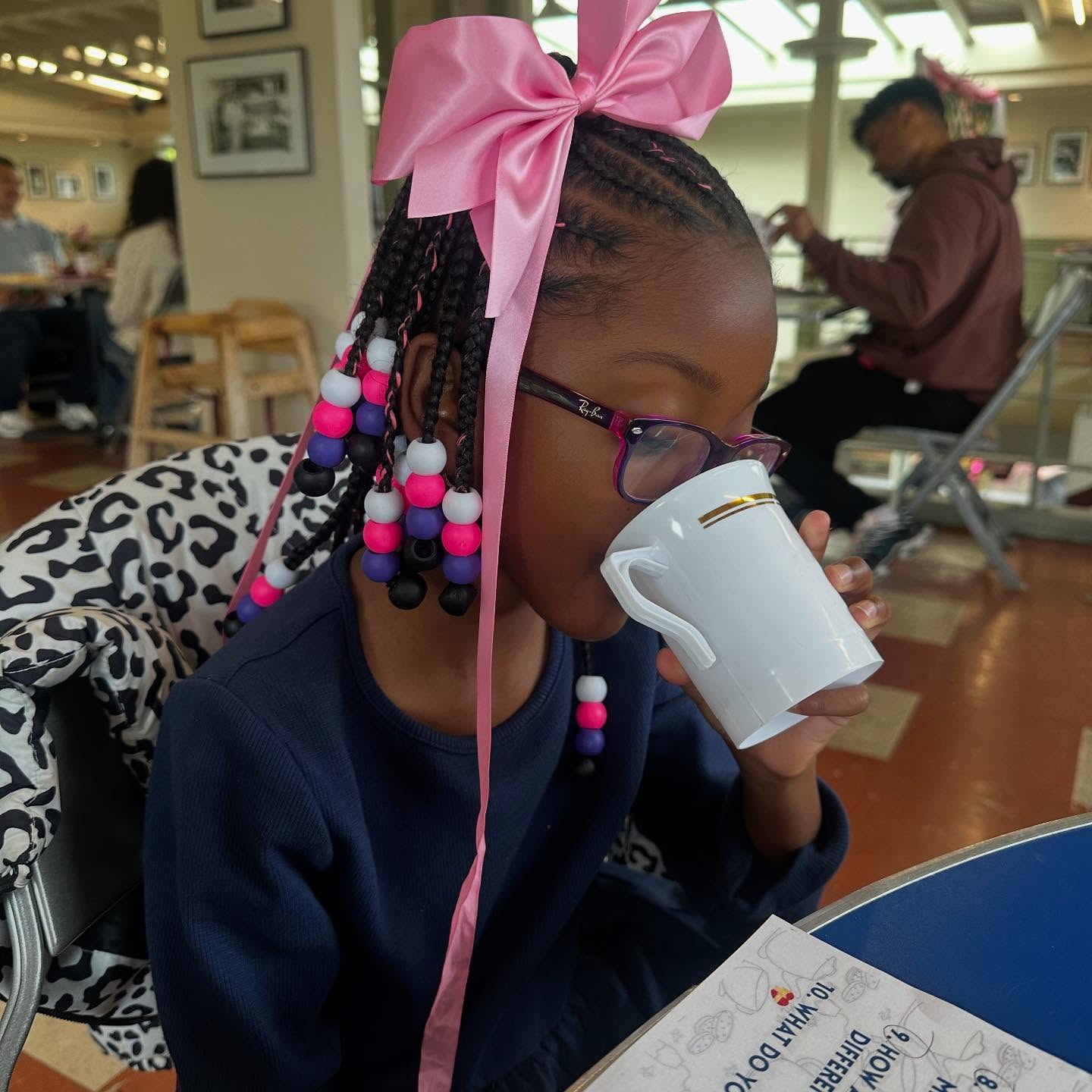 Kel Mitchell Enjoys Whimsical Tea Party With Daughter