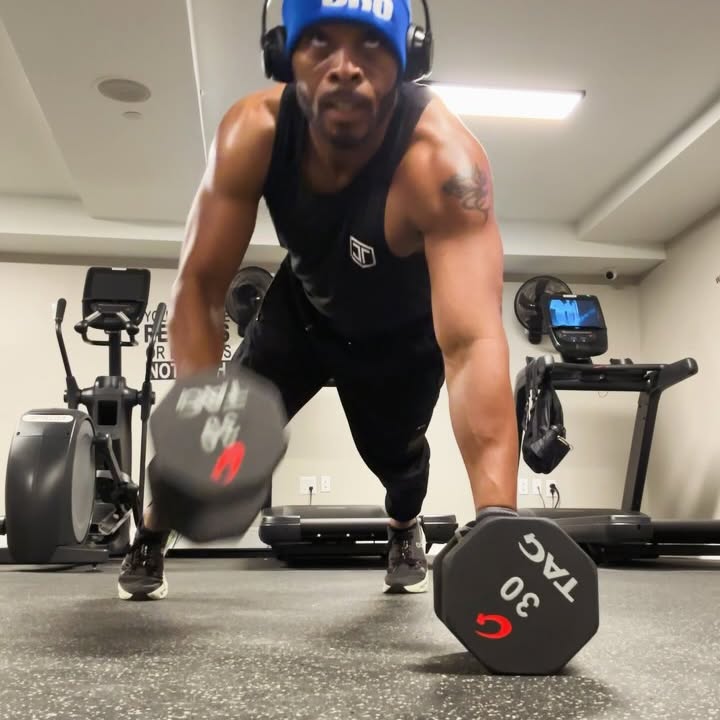 Kel Mitchell’s Weekend Hustle: Gym Vibes & On-Set Energy