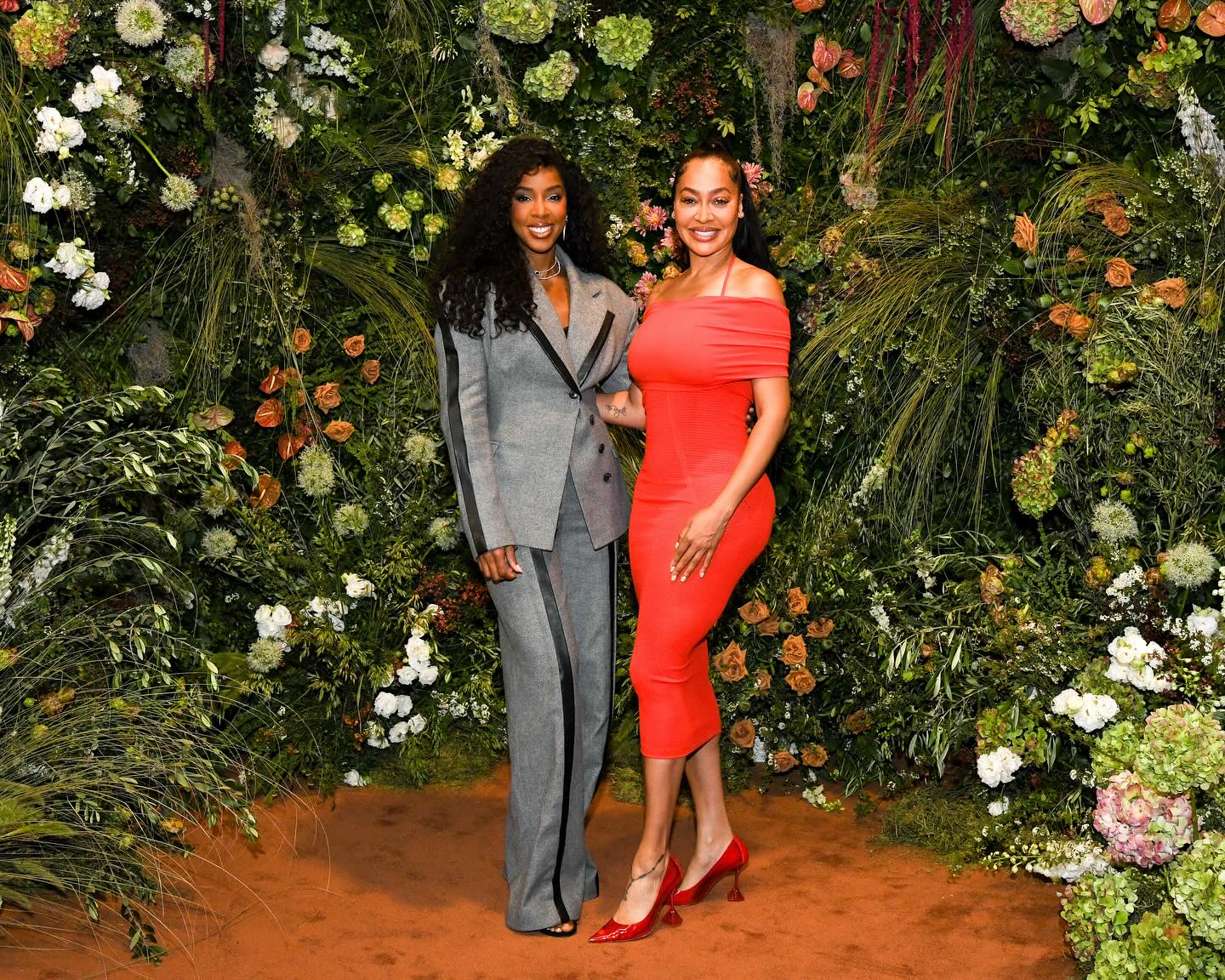 Kelly Rowland Endorses Airbnb New Experiences Launch