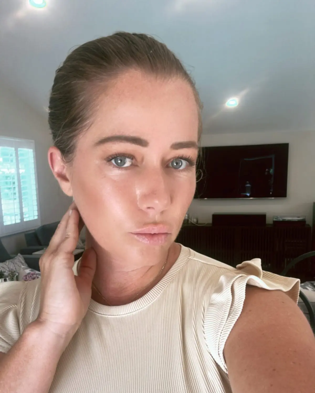 Kendra Wilkinson Feeling Blessed in New Instagram Post Reality star cherishes family moments, career triumphs and growth with heartfelt gratitude