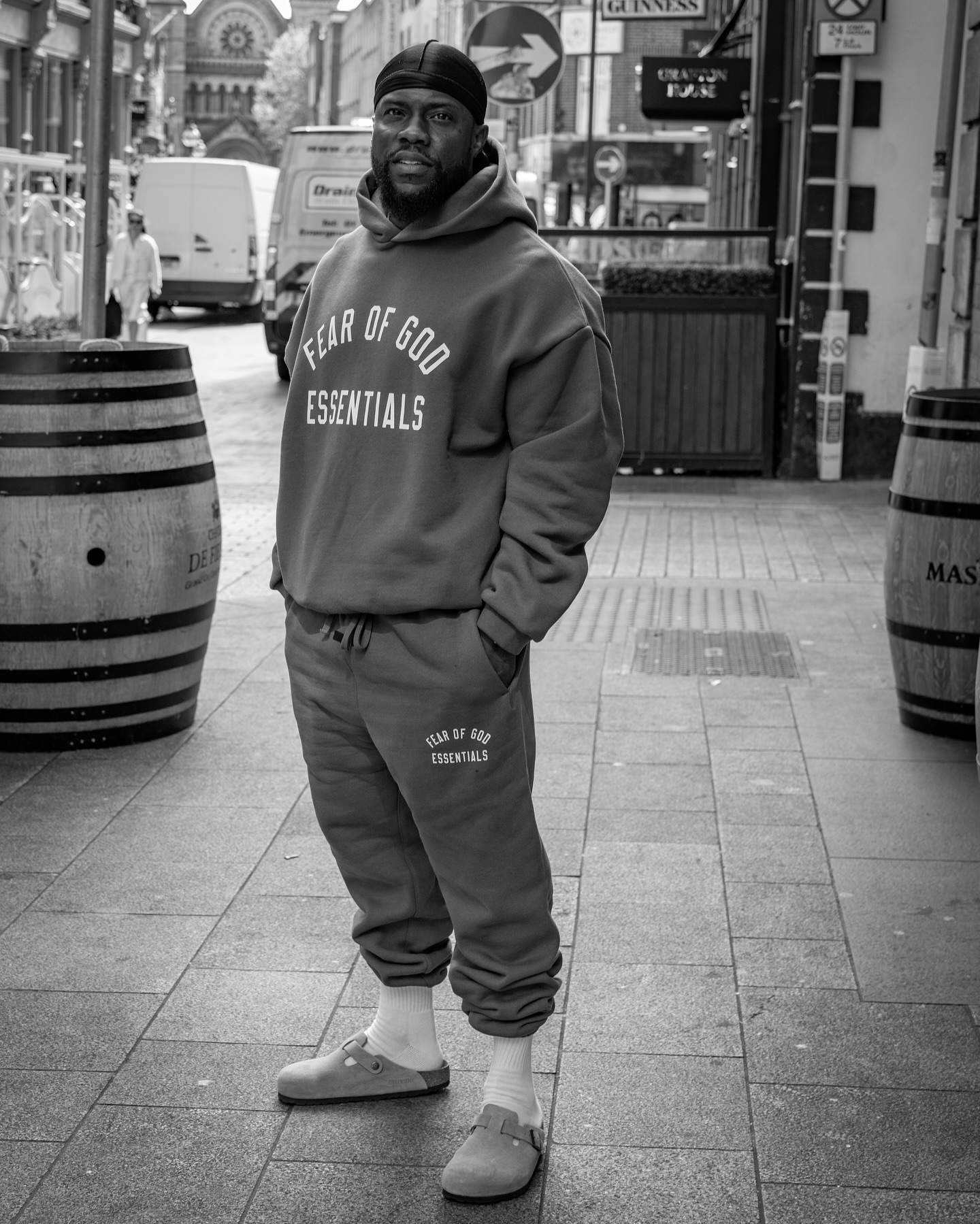 Kevin Hart’s Old Man Comfort: Acting My Age With Humor