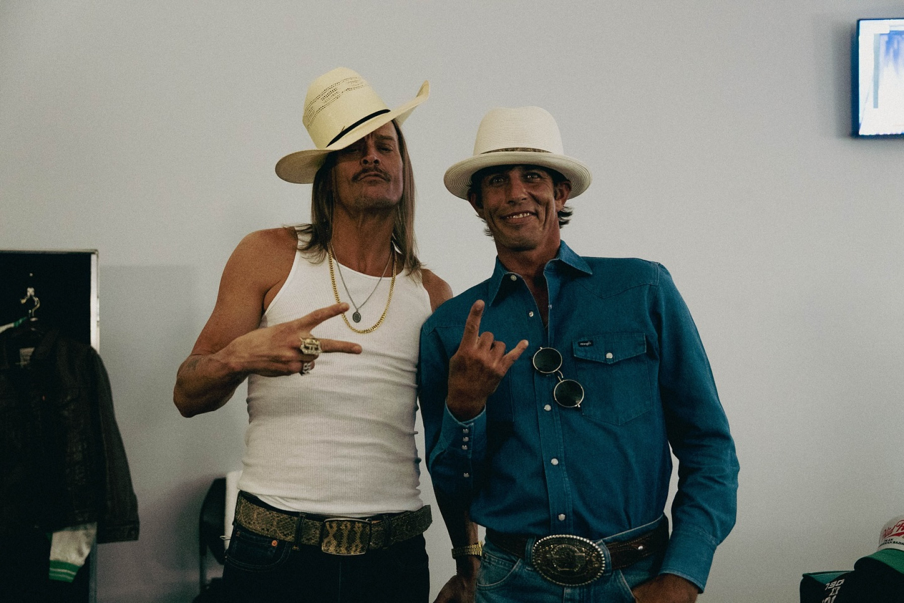 Kid Rock Hosts Star-Studded Rodeo Event A starry rodeo night of heartfelt thanks, high-octane thrills, historic moments with icons.