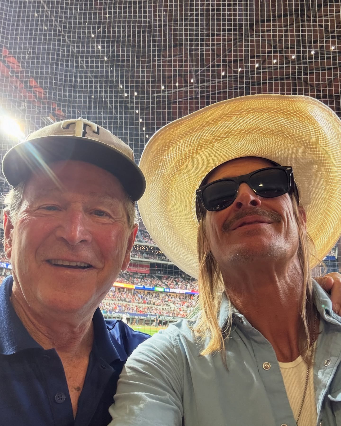 Kid Rock’s Busy Day: Rodeo Rehearsal, Interview and Game Day Prep Rodeo rehearsal, interview and innings energize Kid Rock before his AT&T Stadium live show