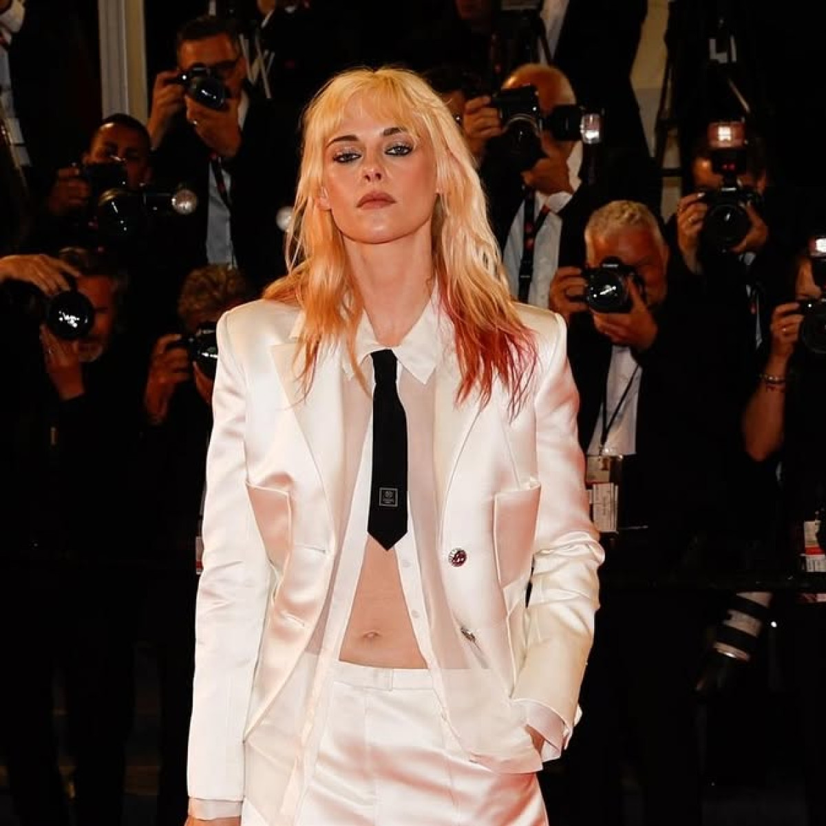 Kristen Stewart Captivates With Bold Instagram Post Dynamic style meets iconic allure as Kristen Stewart updates her chic Instagram feed Today