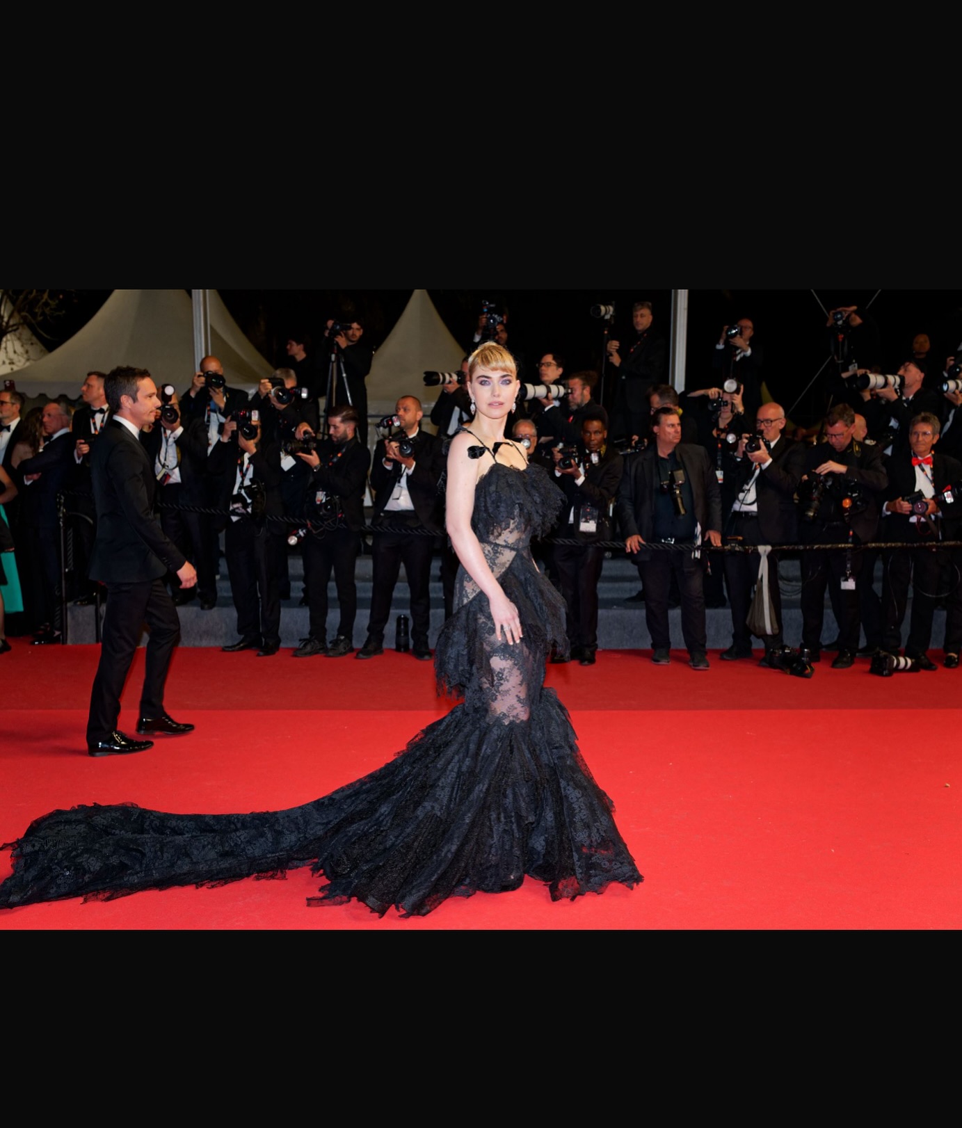 Kristen Stewart’s Directorial Debut Premieres at Cannes Gothic charm meets fierce vision as Kristen debuts her evocative film at Cannes Un Certain