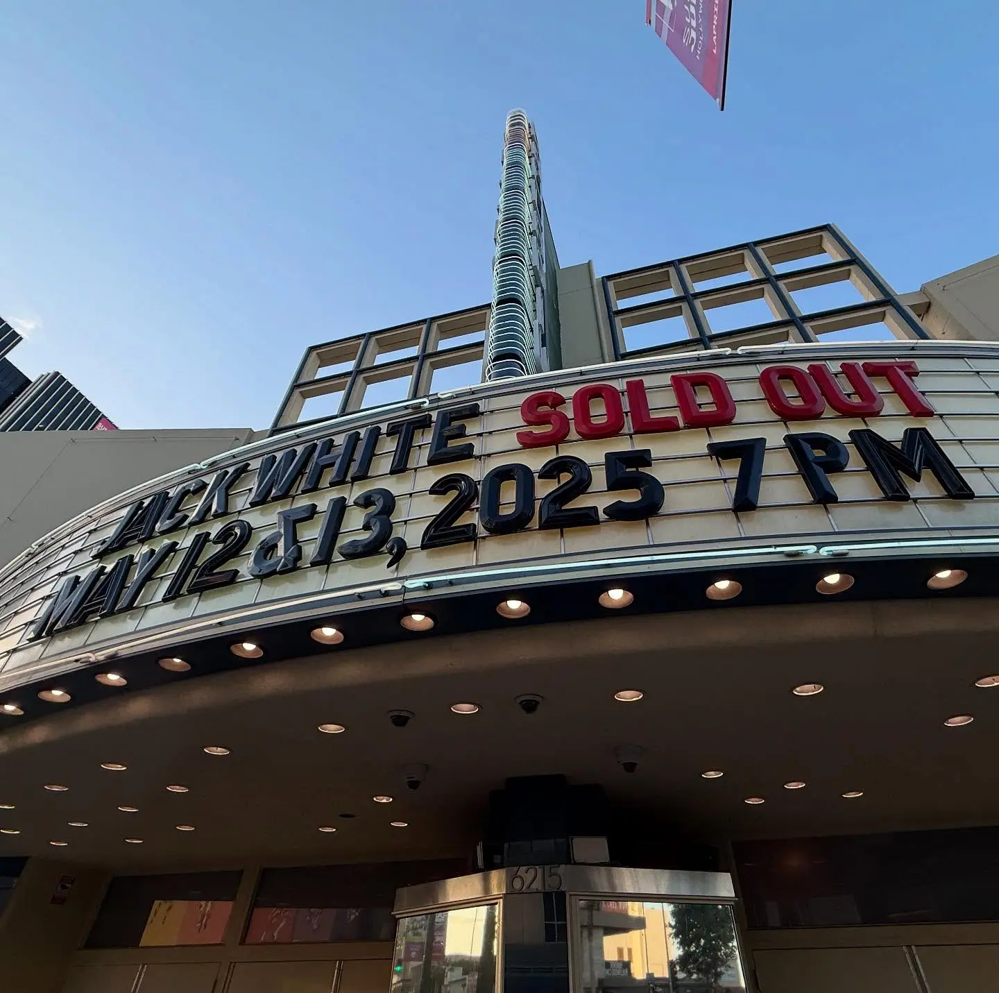 Kyle Hebert Hypes Jack White Tonight Hebert’s electrifying post fuels excitement for Jack White, sparking buzz among fans now!