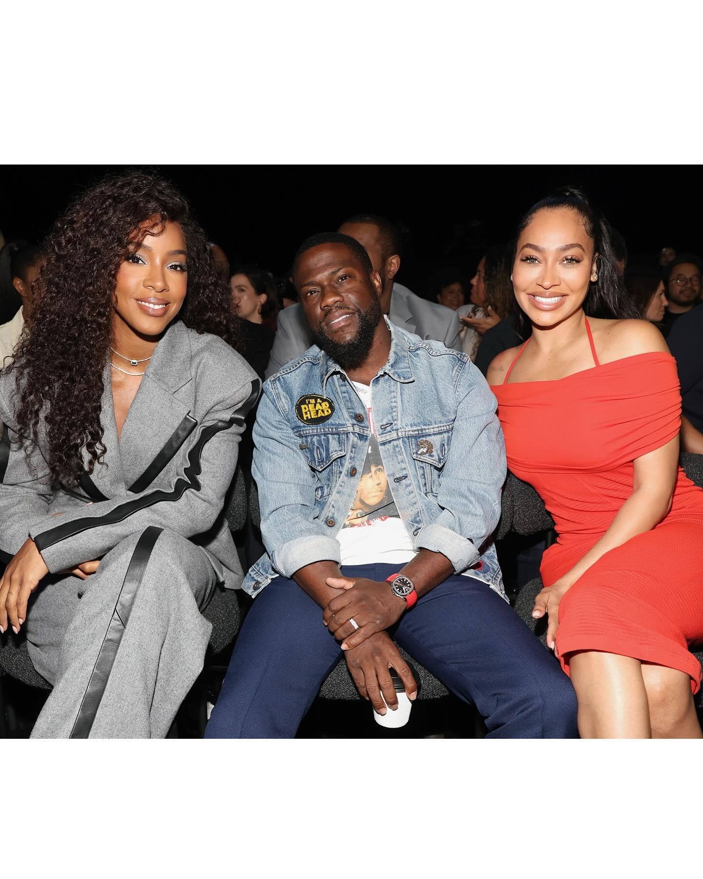 LA LA dazzles at Airbnb Summer Release, unveiling new travel experiences and services.!!!!