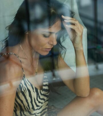 LA Photo Shoot Shines With Simone Kessell
