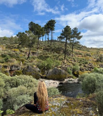 Cycling through Portugal's secret trails, Laura reconnects with nature on an epic journey.