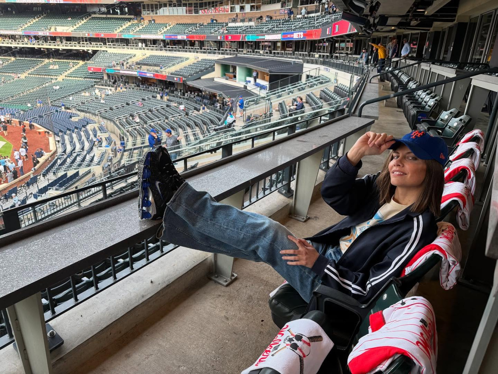 Lauren Cohan Thanks Citi Field & AMC In ‘Dead City’ Post The Walking Dead star blends sports cheers with TV promos in a vibrant Instagram message!