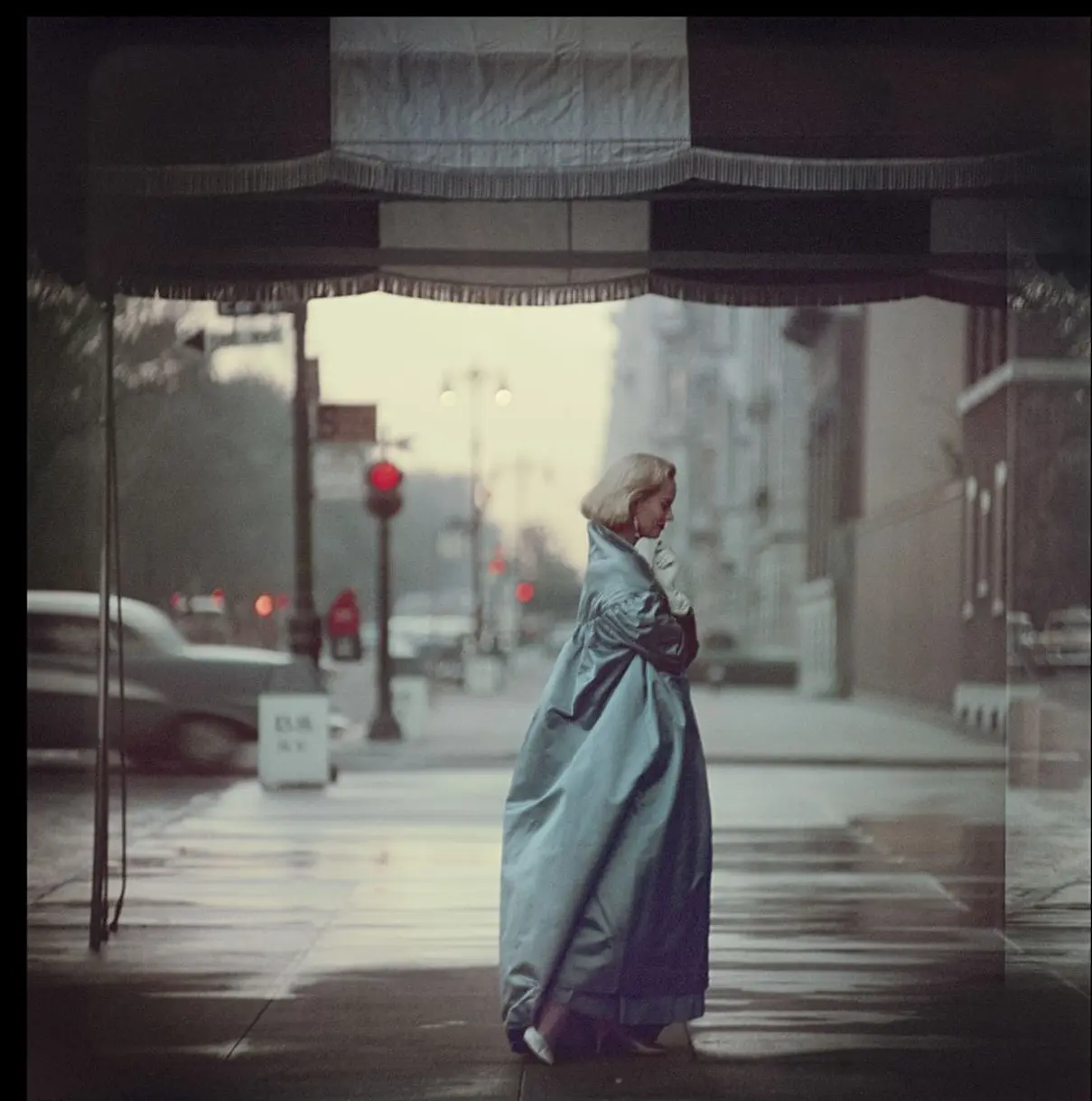 Lauren Fornes Celebrates 2,160 New York Minutes Honoring cherished moments and capturing the essence of urban life with gratitude in style.