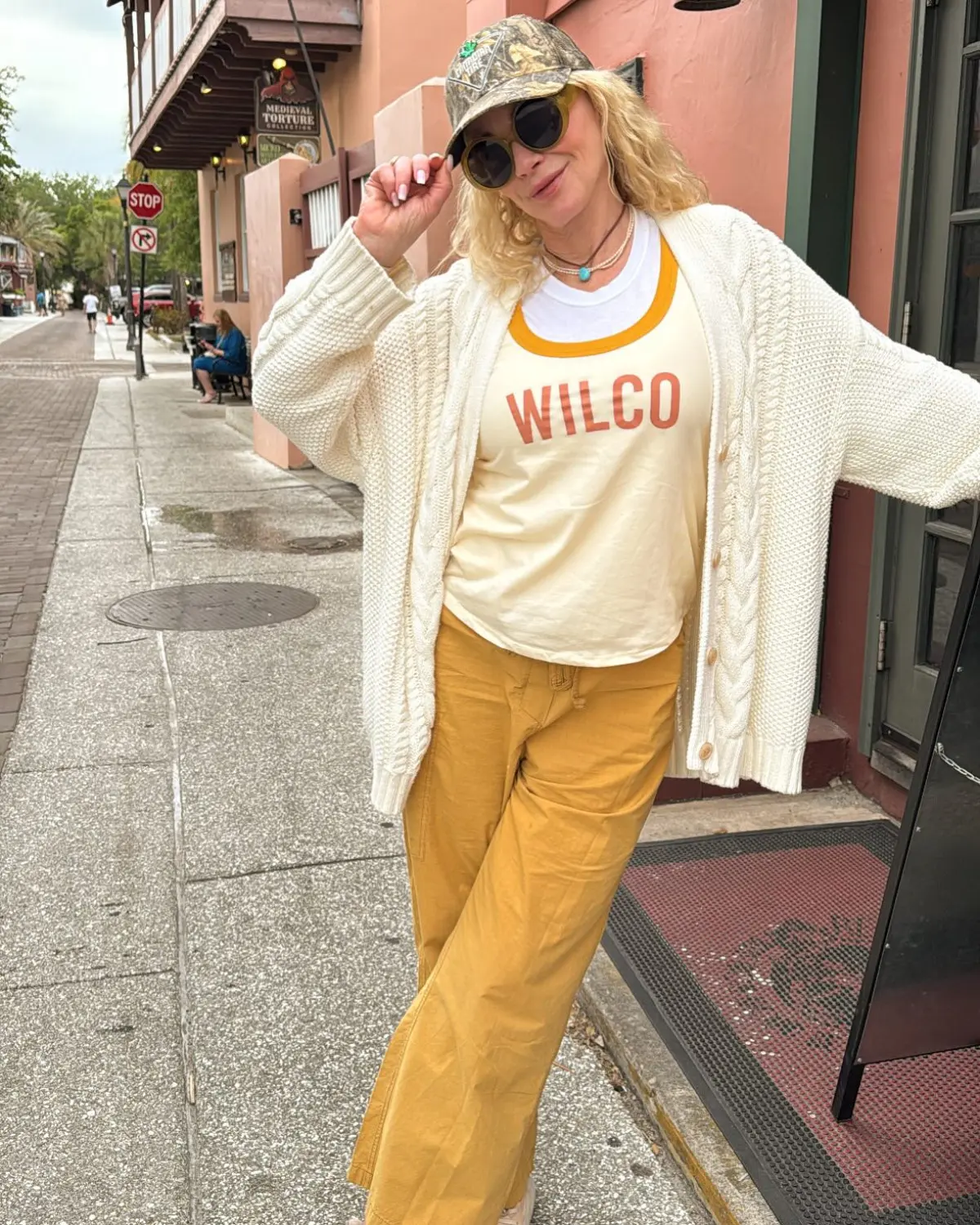 Lauren Holly’s Spring Sprung Moment Lauren Holly radiates chic vibes with her spring look, celebrating nature's vibrant bloom!