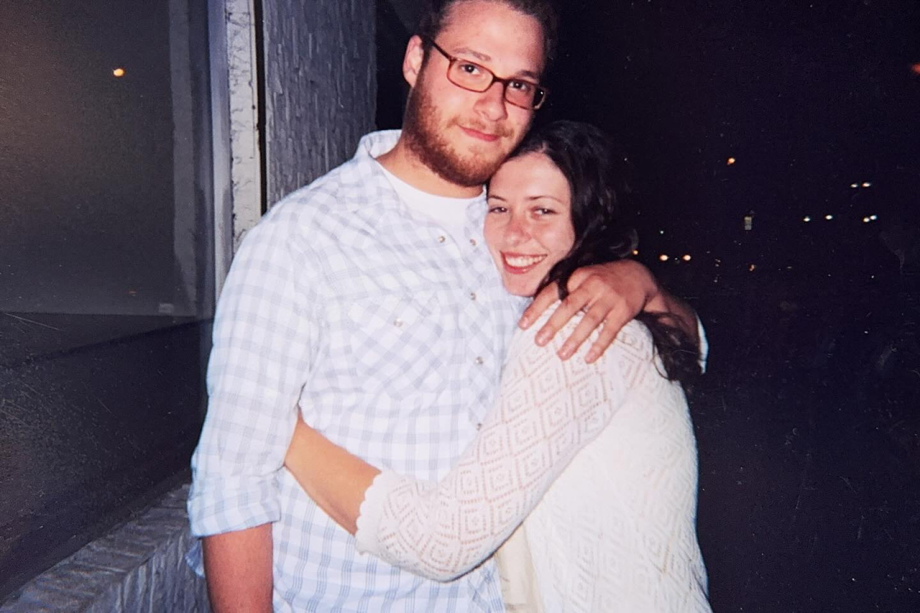 Lauren Miller Rogen Marks 20-Year First Date Milestone Throwback snaps reveal their romance’s early spark, highlighting smiles, dreams, candid joy.