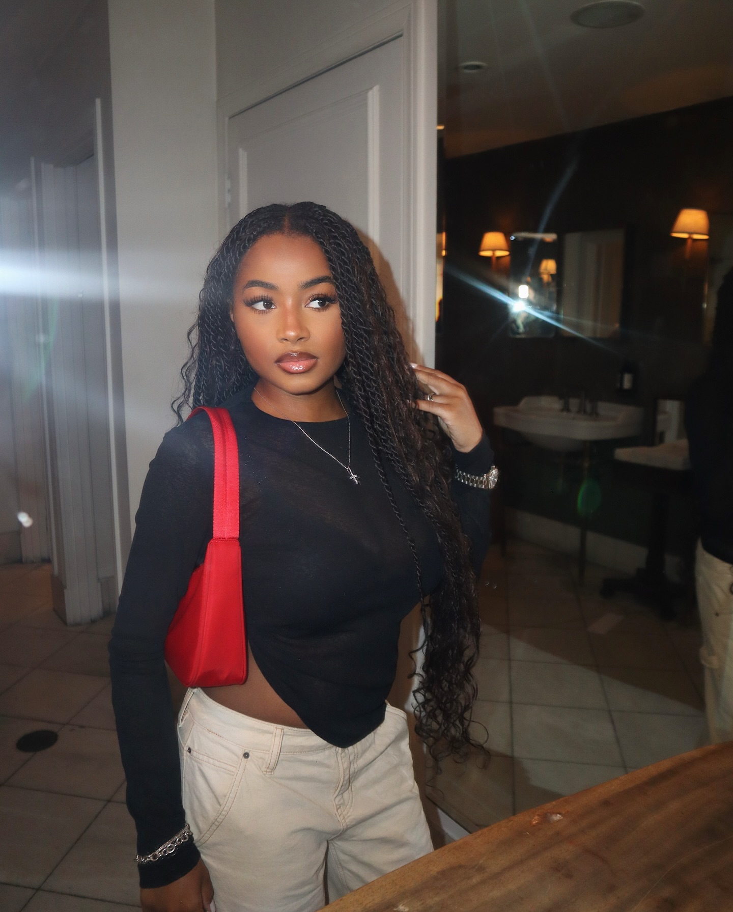 Layla Crawford Recognizes Fans in Bold Instagram Post