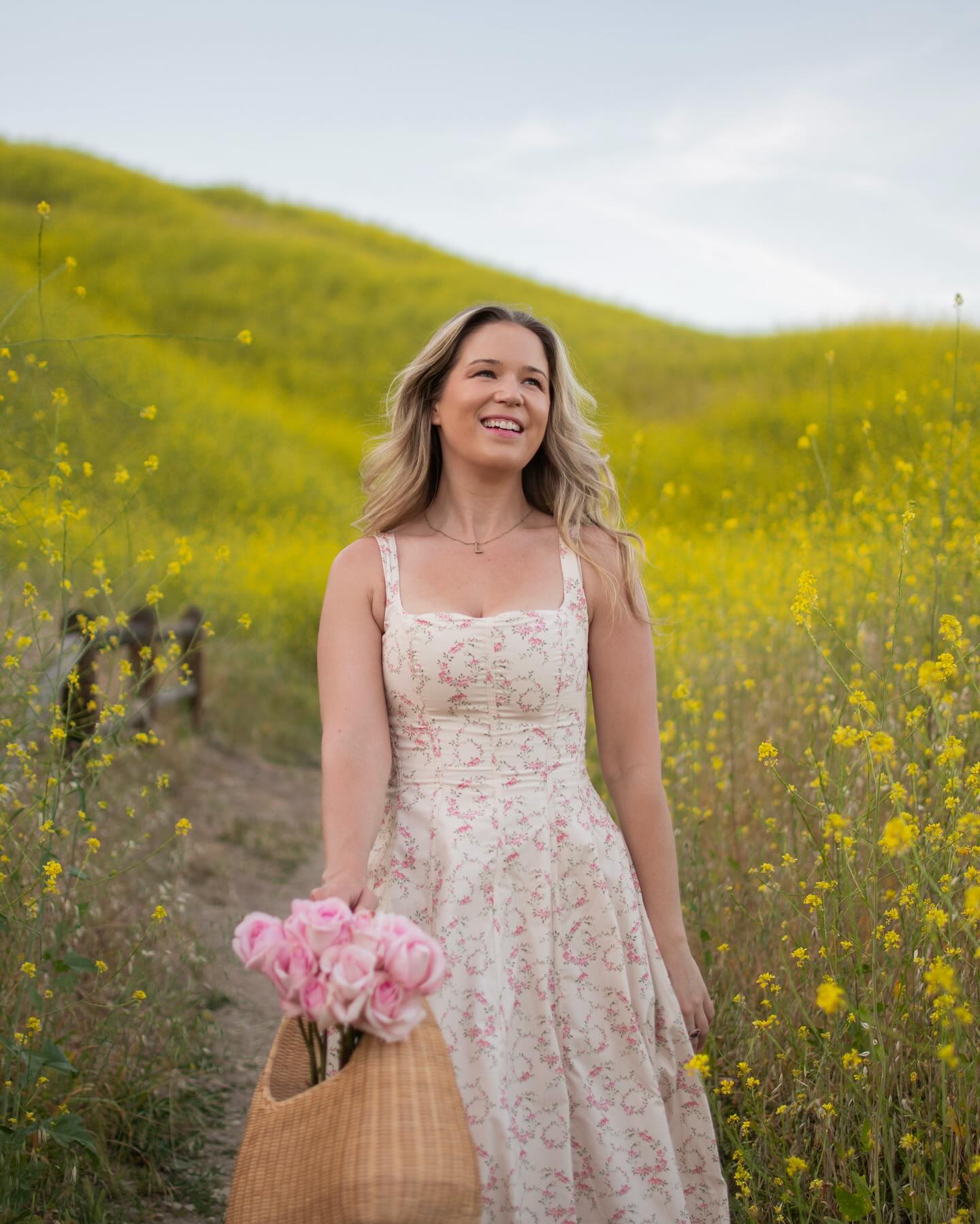 Leah L Knauer Shines In Radiant Yellow Photoshoot
