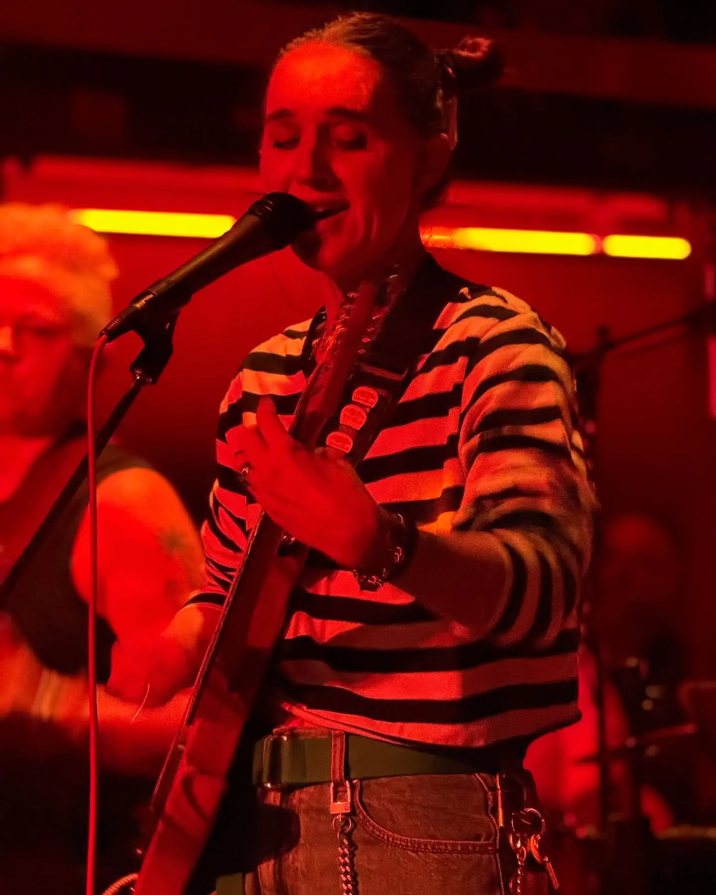 Lena Hall Shines In Sold-Out Gig With Guitar Debut From Radiohead covers to iconic Paranoid Android, Lena Hall takes a fearless musical leap.