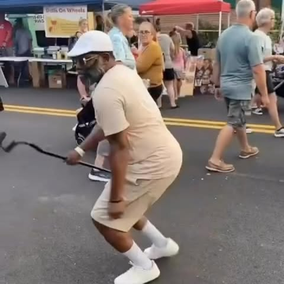 Lil Duval Shifts Focus: Aunties Take Center Stage Last summer was ours, this season Lil Duval embraces auntie vibes with unstoppable charm!