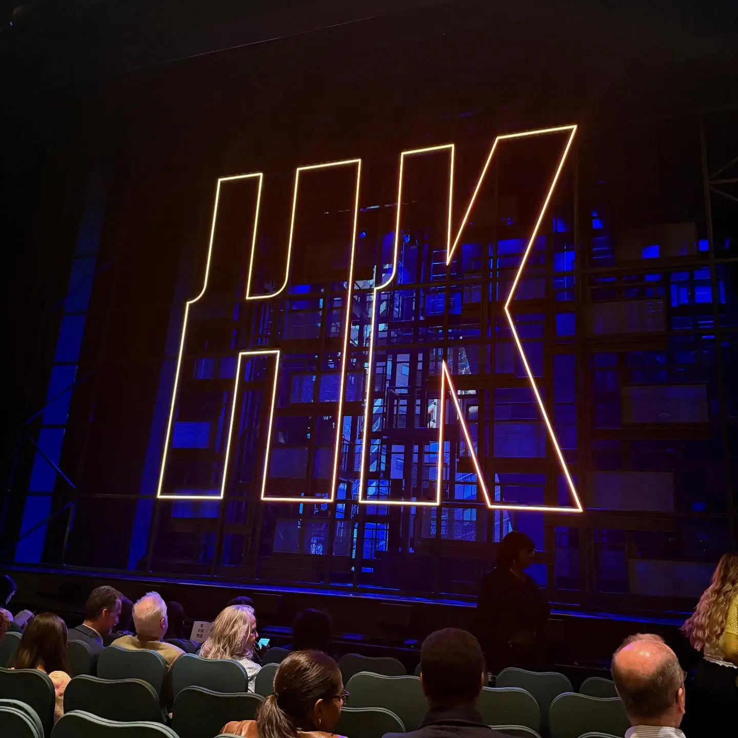 Lil Rel Howery Raves About Hell’s Kitchen on Broadway