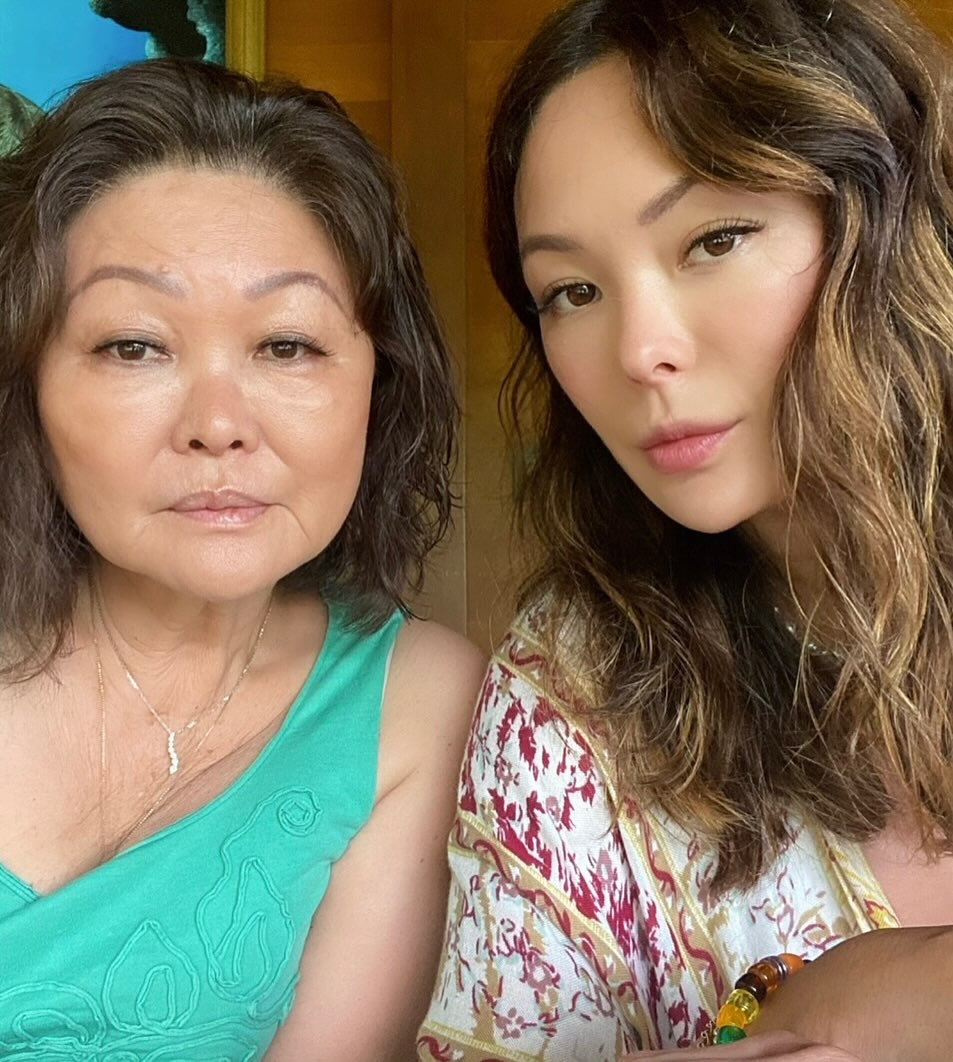 Lindsay Price Honors Her Mother With Poignant Tribute