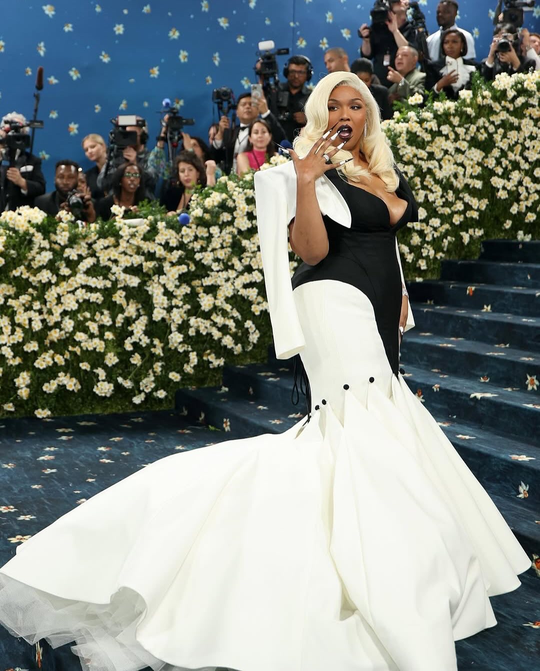 Lizzo Stuns With Heritage-Inspired White Tuxedo Look