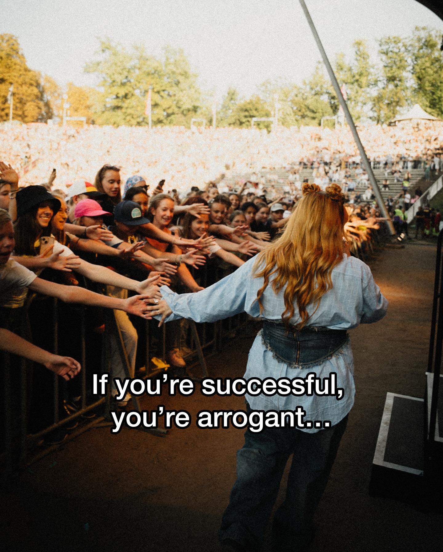Loi Music Spreads Good Vibes On Instagram