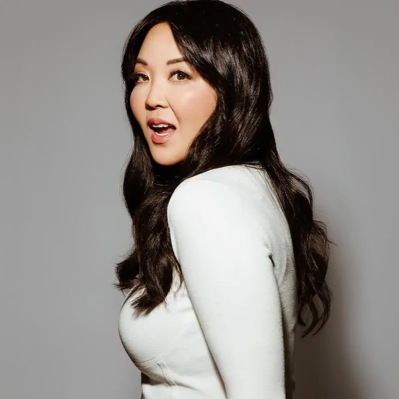 Ludi Lin Gives Away Free Passes to Julie Kim Comedy Night