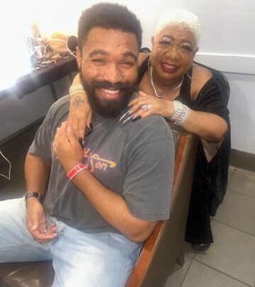 Luenell In Apollo Dressing Room With Jordan The Stallion